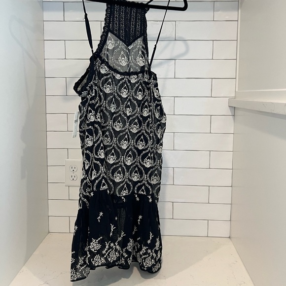 NWT!! Anthropologie SHEER EMBROIDERED MINI DRESS. Size M. Black Embroidered. - Picture 3 of 11